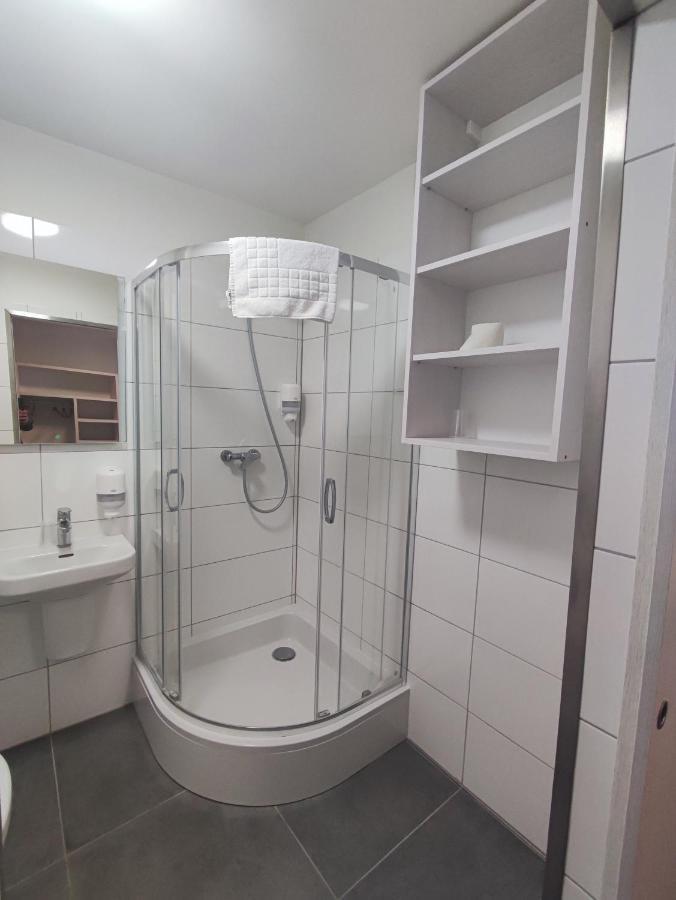 Jantar Economy Hostel